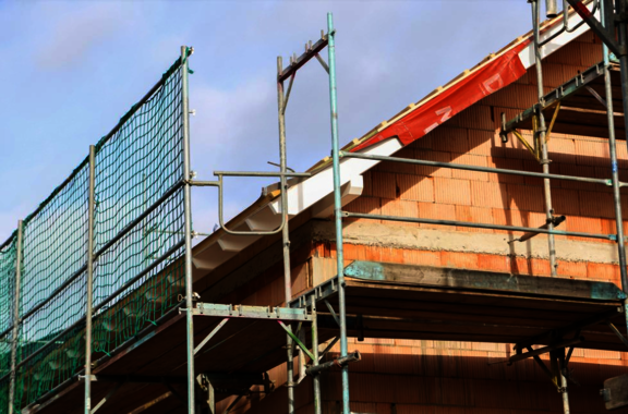 Dachdecker-Fanggerüst Dachdecker-Fanggerüst